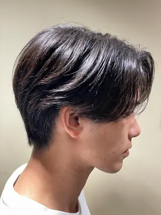 ミディアム 高崎 健司のヘアスタイル