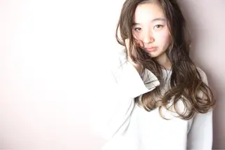 ロング カラー パーマ ✨U-topia渡邉 大樹【公認資格有】✨のヘアスタイル