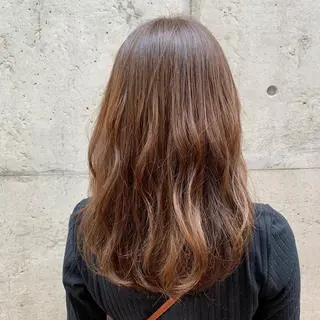 ミディアム 透明感カラー 金村真子のヘアスタイル