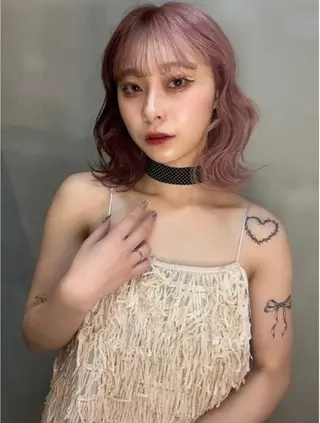 ショート ハイトーン/デザイン honokaのヘアスタイル