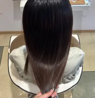 ロング カラー 透明感カラー/ くびれヘア/ユウユのヘアスタイル