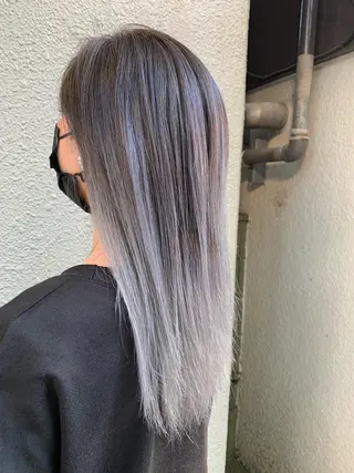 セミロング カラー 店長担当🌟 矢吹ガブリエル🌟のヘアスタイル