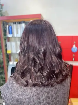 ミディアム ゆぴ☾‪/推しカラー /ハイトーンのヘアスタイル