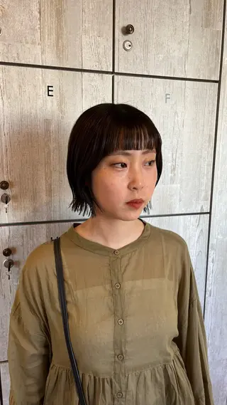 セミロング 夏向/ハイトーン /パーマのヘアスタイル