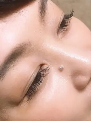 マツエク・マツパ ora'93~hair&eyelash~所属・平井 千佳の眉毛・アイブロウイメージ