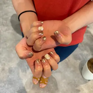 ネイル ハイトーン🦄ネイル 💞のぶちのネイルデザイン