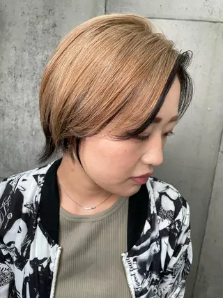 ショート 大内 志穂のヘアスタイル