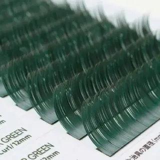 マツエク・マツパ U_la所属・U_la [ウーラ] 片岡の眉毛・アイブロウイメージ