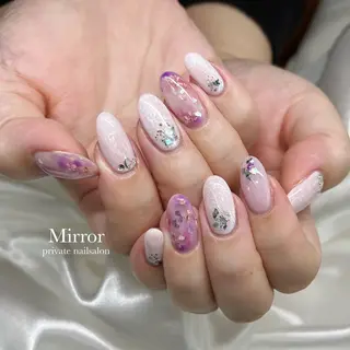 ネイル nailsalon Mirrorのネイルデザイン