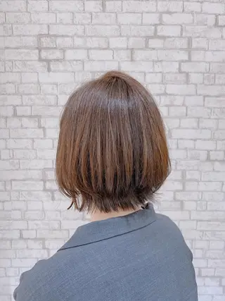 ショート カラー ヘアアレンジ ブリーチなし艶カラー 東家のヘアスタイル