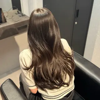ロング カラー ブリーチなし Ⅰ 髪質改善カラーのヘアスタイル