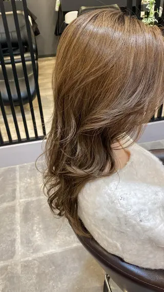 ロング カラー Bonheur  KAWANISHI所属・ノンダメージ 🥑mikubanのヘアスタイル