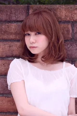 ミディアム カラー 吉祥寺aivee 若手注目スタッフのヘアスタイル