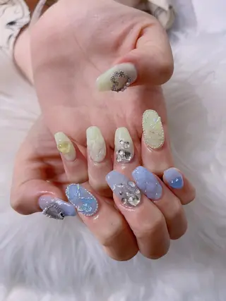 ネイル 菲菲ネイルサロン所属・FF フィフィネイルサロンのネイルデザイン