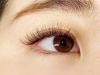 マツエク・マツパ AKAMEE omotesando所属・Toyoshima Sakikoのマツエク・マツパデザイン