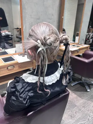 ロング ヘアアレンジ ハイトーン🇰🇷 19歳美容師アリルのヘアスタイル