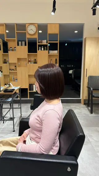 ミディアム カラー 滑川 吏音のヘアスタイル