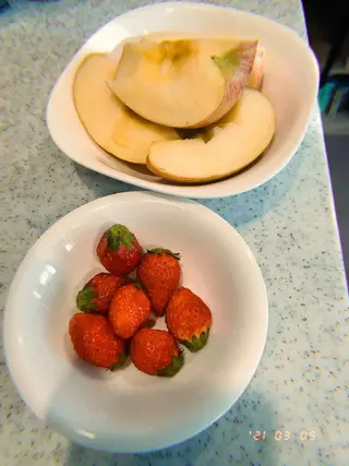 ミディアム カラー パーマ ヘアアレンジ メンズ キッズ ネイル マツエク・マツパ アニメ,Vオタク× 即効痩せエステサロンのエステ・リラクイメージ