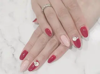 ネイル ネイル＆フラワーサロン〜Ri✦hiro〜鳥栖店所属・HIRATA RIEのネイルデザイン