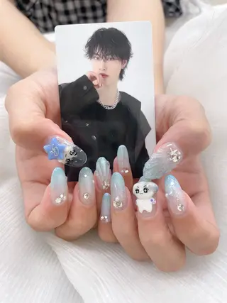 ネイル 五十嵐 美智のネイルデザイン