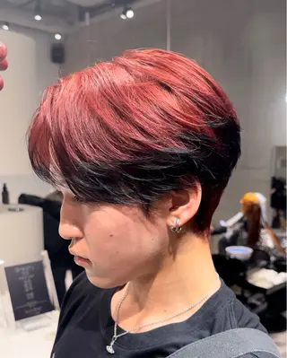 ショート カラー メンズ MONIQA所属・🐲RYUKI メンズブリーチのヘアスタイル