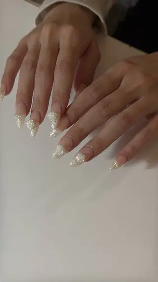 ネイル Ami 🦥のネイルデザイン