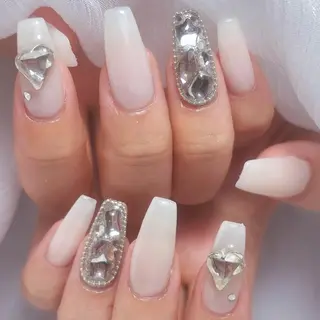 ネイル DIAMOND Nail🥇のネイルデザイン
