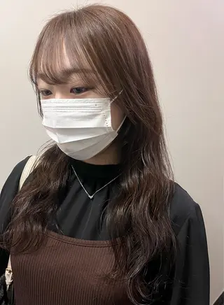 セミロング カラー YUNA🍒 暖色カラーのヘアスタイル