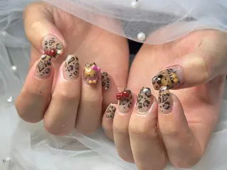 ネイル Queennail 北堀江AYAのネイルデザイン