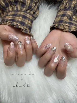 ネイル bylaki🌈 RENAのネイルデザイン