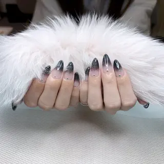 ネイル 🤩 Yuliaユリアのネイルデザイン