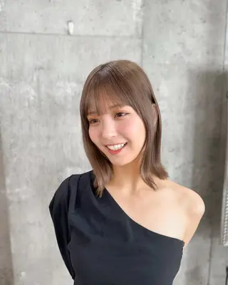ミディアム ✨くびれヘア 透明感カラー✨のヘアスタイル
