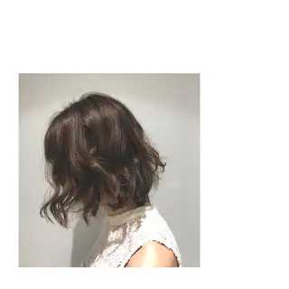 ミディアム パーマ 30代からの大人 ショートのヘアスタイル