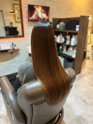 ロング ツヤ髪専門美容師 桑原　和誠のヘアスタイル