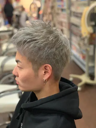 ショート カラー メンズ たけい ゆうきのヘアスタイル