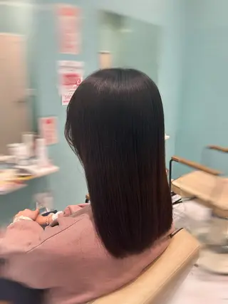 ミディアム 伊東 茉凜のヘアスタイル
