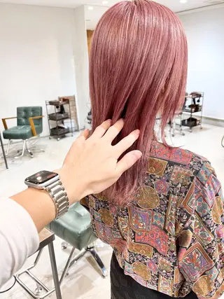 ミディアム カラー ill副店長 立和田純也のヘアスタイル