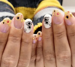 ネイル mano nella mano所属・mano nella manoのネイルデザイン