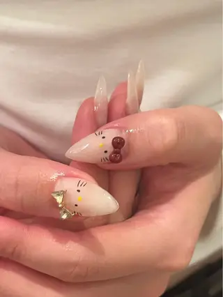 ネイル 五十嵐 莉奈のネイルデザイン