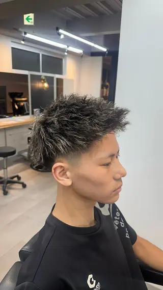 ショート パーマ メンズ Vii浅岡 律喜のヘアスタイル