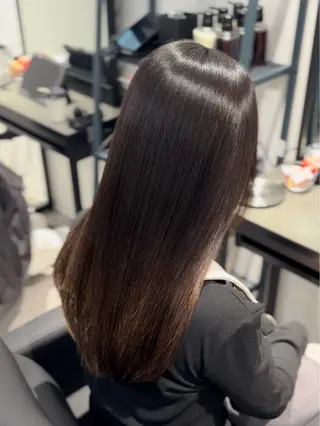 ミディアム カラー パーマ ヘアアレンジ Vel 新宿店所属・美髪矯正/髪質改善 カラー✨️Velのヘアスタイル