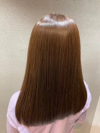 セミロング 透明感カラー✨ 薄井零のヘアスタイル