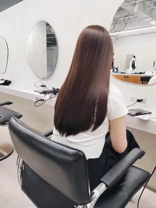 ロング カラー 新島 涼のヘアスタイル