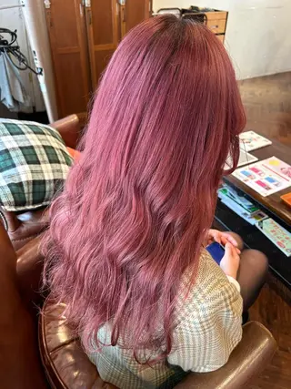 ロング ゆうき あすかのヘアスタイル