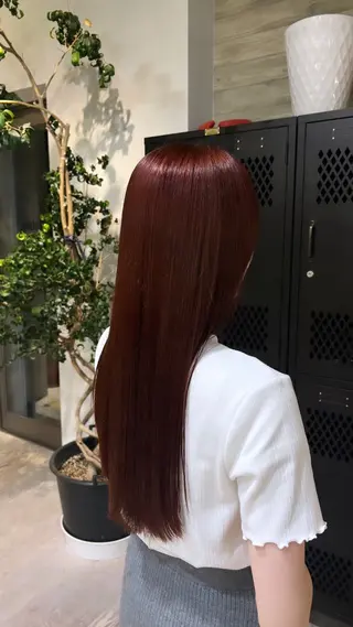 カラー RINA .のヘアスタイル