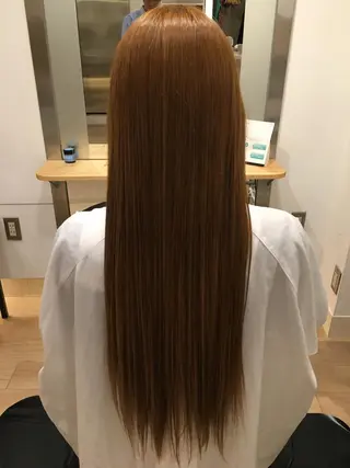 ロング カラー CONTRAST HAIR所属・増子 祐馬のヘアスタイル