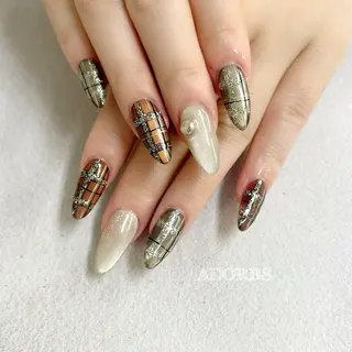 ネイル ADORBS ✩上福岡Ranranのネイルデザイン