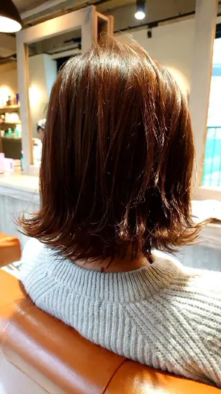 ショート alushe 岡 陽子のヘアスタイル