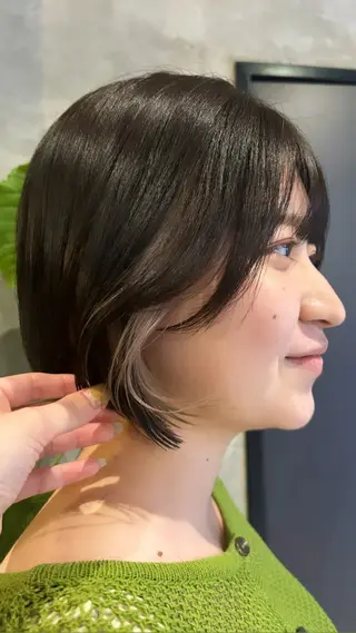 ショート カラー botan🎧♩ akaneのヘアスタイル