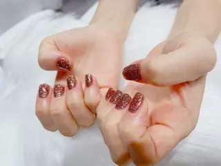 ネイル リスブラン AYUMI 🍎のネイルデザイン